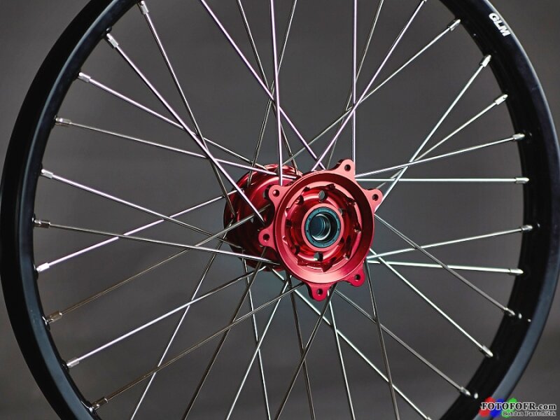 Kolo p�edn� 21 -VVMX450, 250 CNC RACING